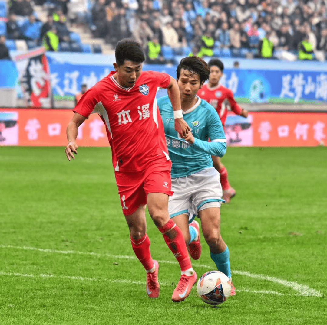 悬念重重的足球比赛在近期陆续展开