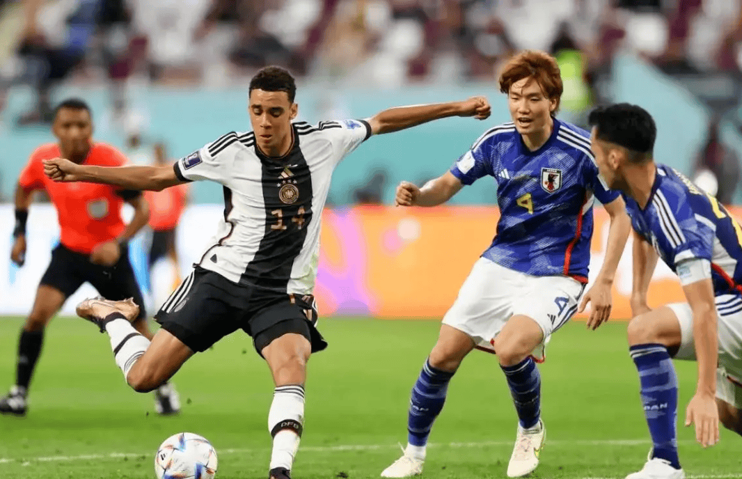 拜仁慕尼黑大胜里昂,挺进欧冠半决赛了吗