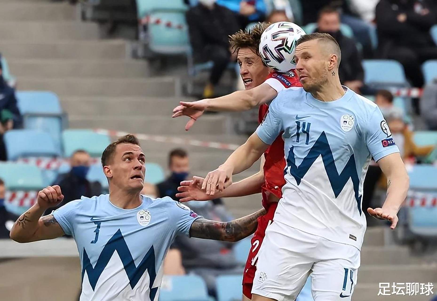 俄罗斯战胜丹麦,闯入欧锦赛决赛视频